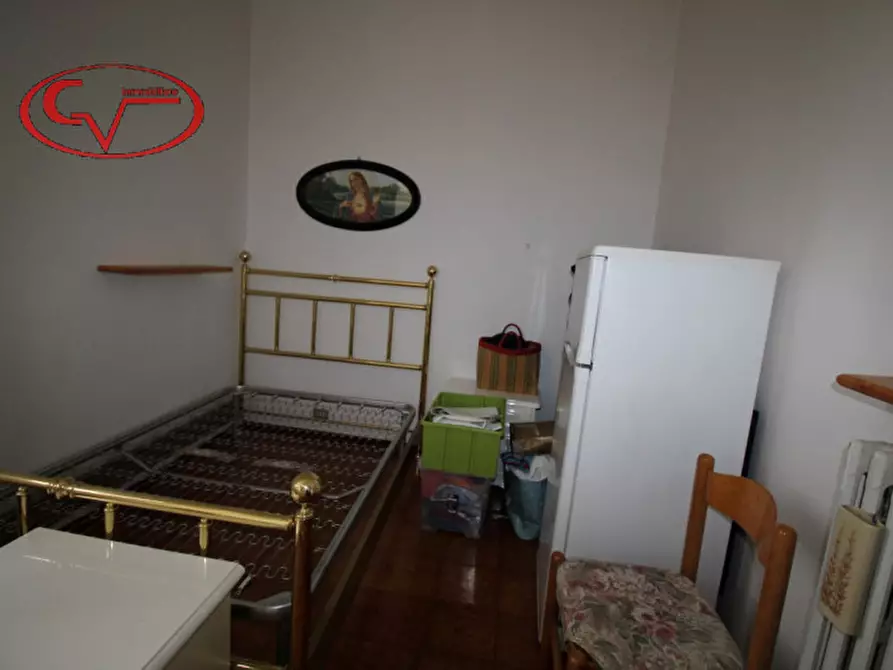 Immagine 9 di Palazzo in vendita  in mercatale valdarno a Montevarchi