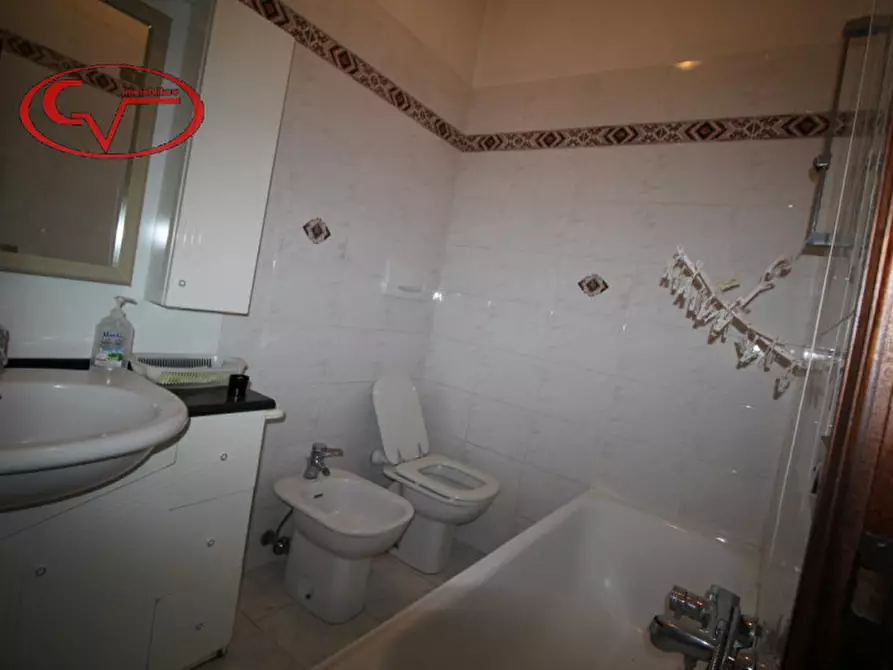 Immagine 15 di Palazzo in vendita  in mercatale valdarno a Montevarchi