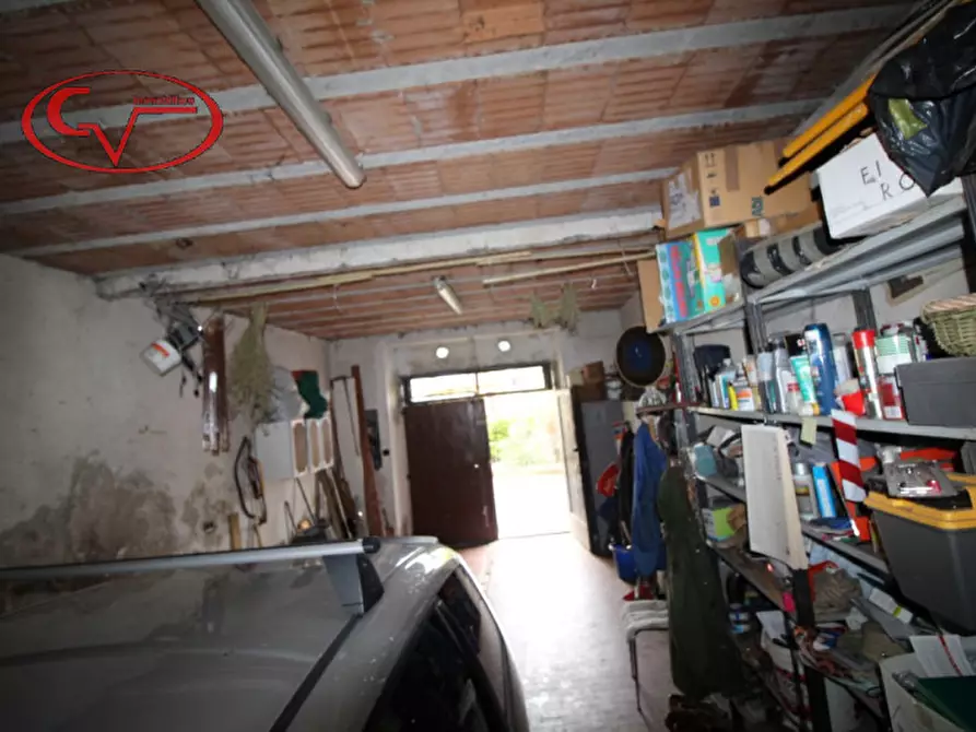 Immagine 20 di Palazzo in vendita  in mercatale valdarno a Montevarchi