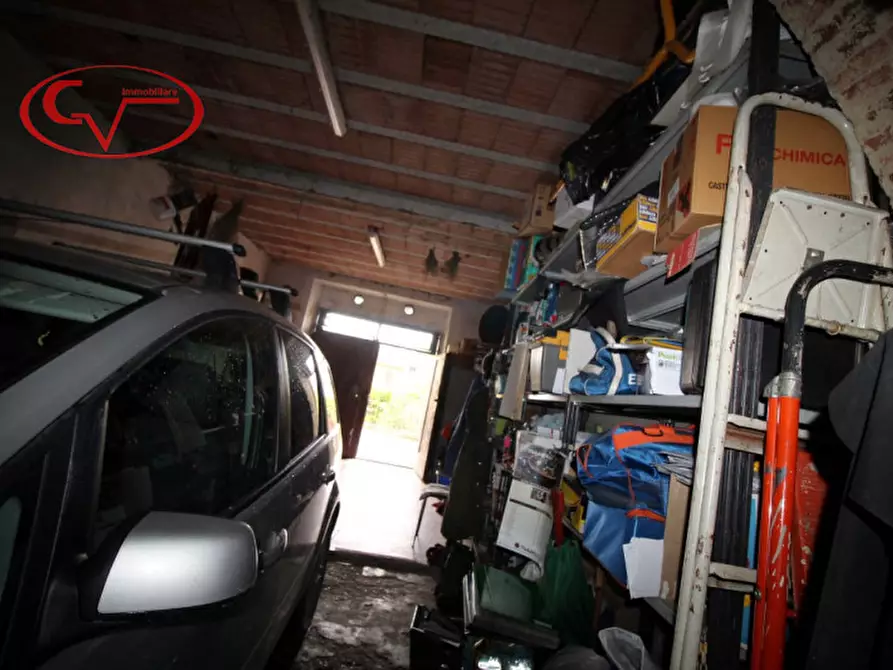 Immagine 23 di Palazzo in vendita  in mercatale valdarno a Montevarchi