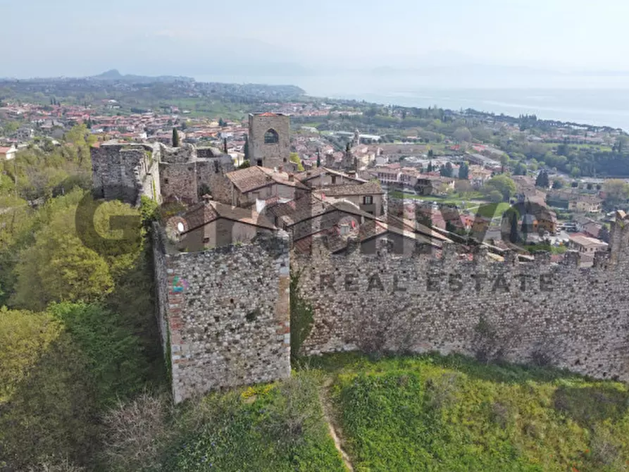 Immagine 23 di Casa bifamiliare in vendita  in Castello di Padenghe a Padenghe Sul Garda
