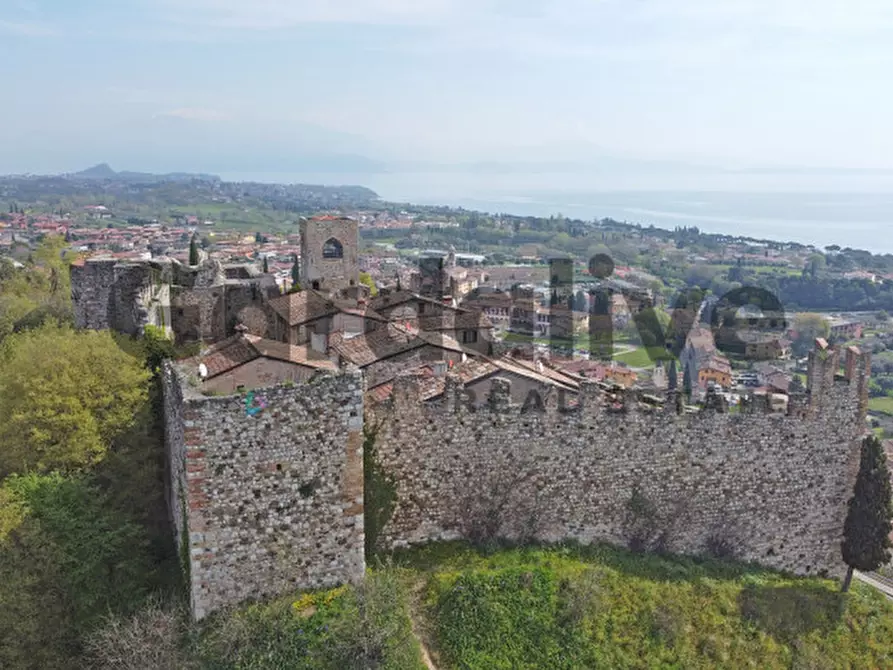 Immagine 25 di Casa bifamiliare in vendita  in Castello di Padenghe a Padenghe Sul Garda