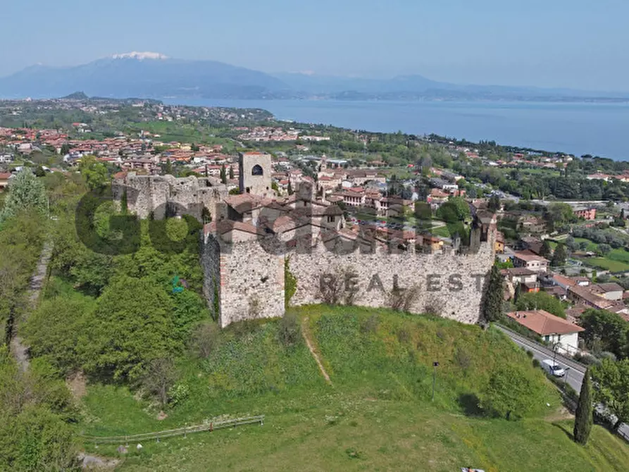 Immagine 28 di Casa bifamiliare in vendita  in Castello di Padenghe a Padenghe Sul Garda