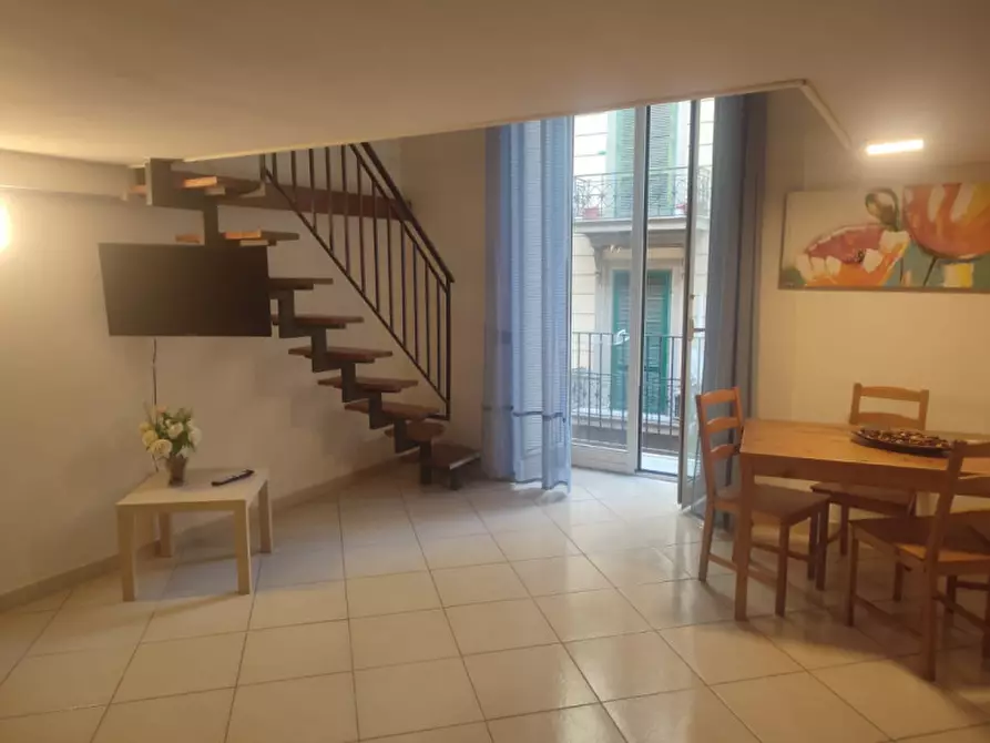 Immagine 7 di Appartamento in affitto  in Via A. Poerio a Napoli