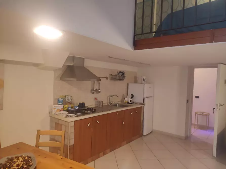 Immagine 16 di Appartamento in affitto  in Via A. Poerio a Napoli