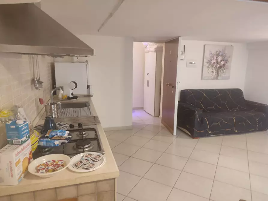 Immagine 17 di Appartamento in affitto  in Via A. Poerio a Napoli