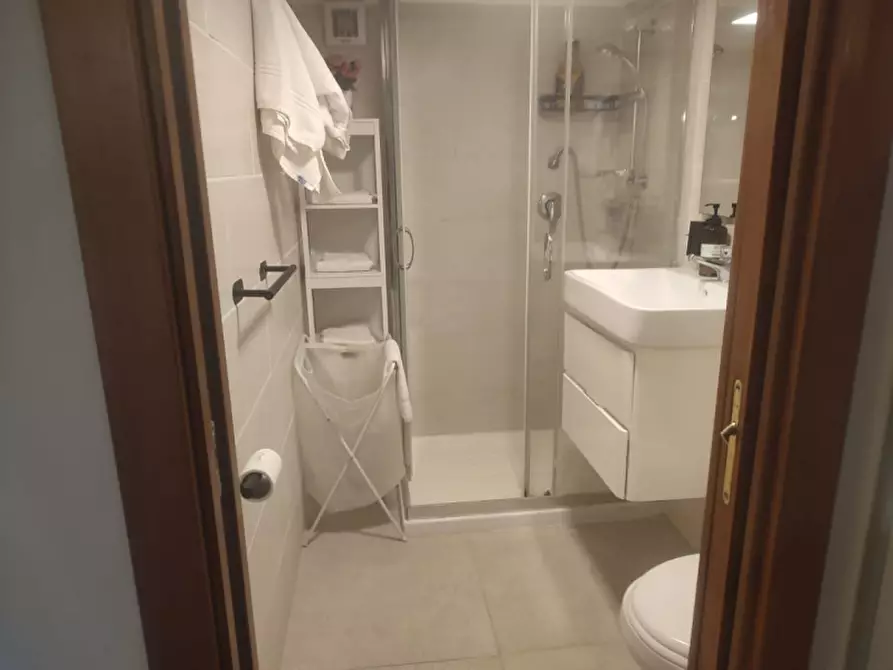 Immagine 25 di Appartamento in affitto  in Via A. Poerio a Napoli