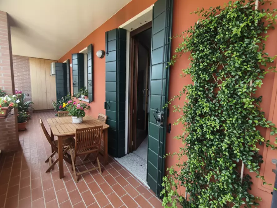 Immagine 1 di Appartamento in vendita  in via Montegrotto a Abano Terme