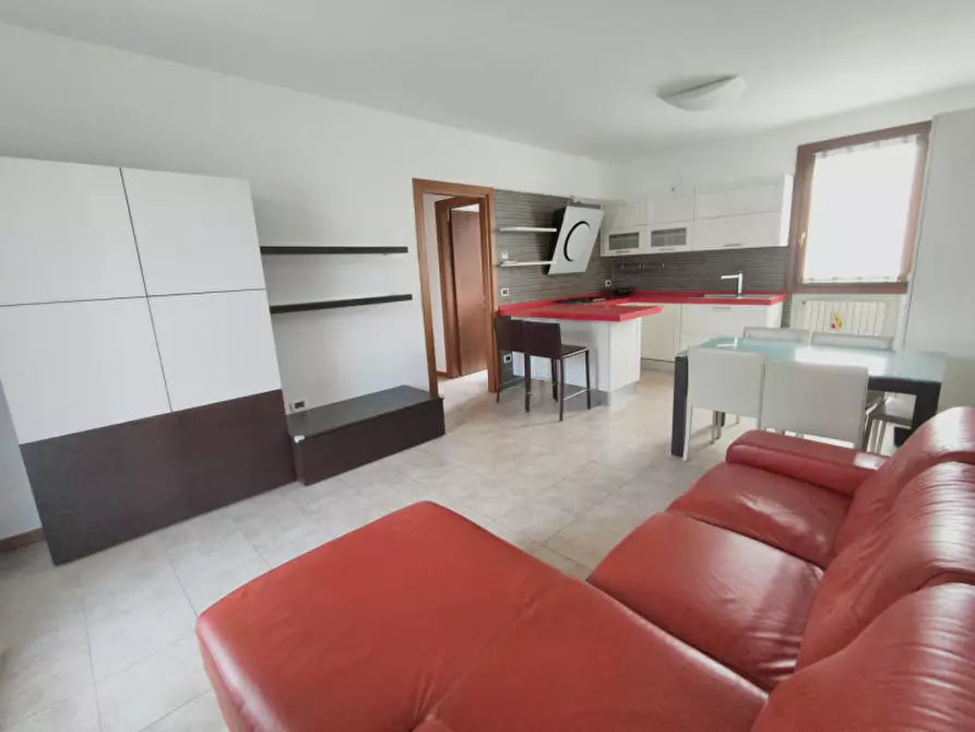 Immagine 3 di Appartamento in vendita  in via Montegrotto a Abano Terme