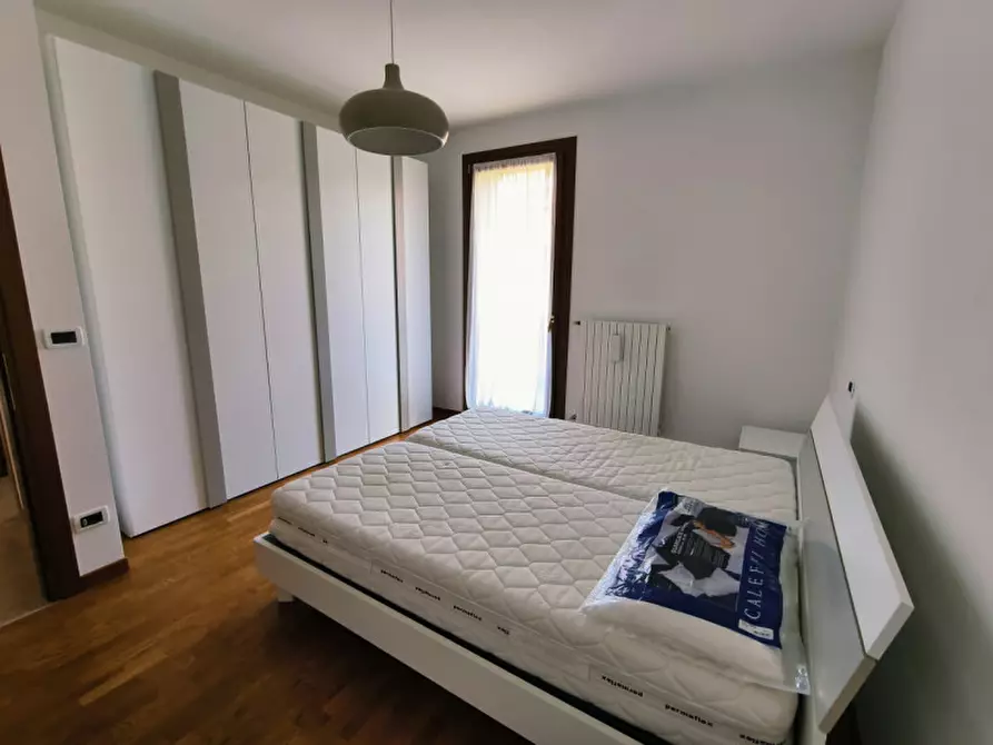 Immagine 14 di Appartamento in vendita  in via Montegrotto a Abano Terme
