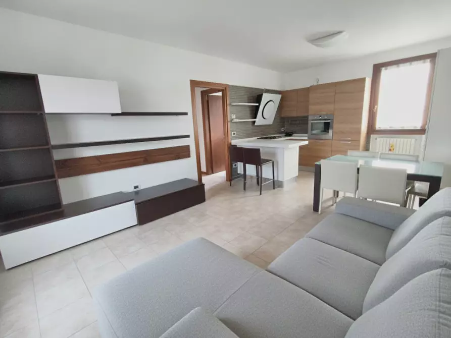 Immagine 21 di Appartamento in vendita  in via Montegrotto a Abano Terme