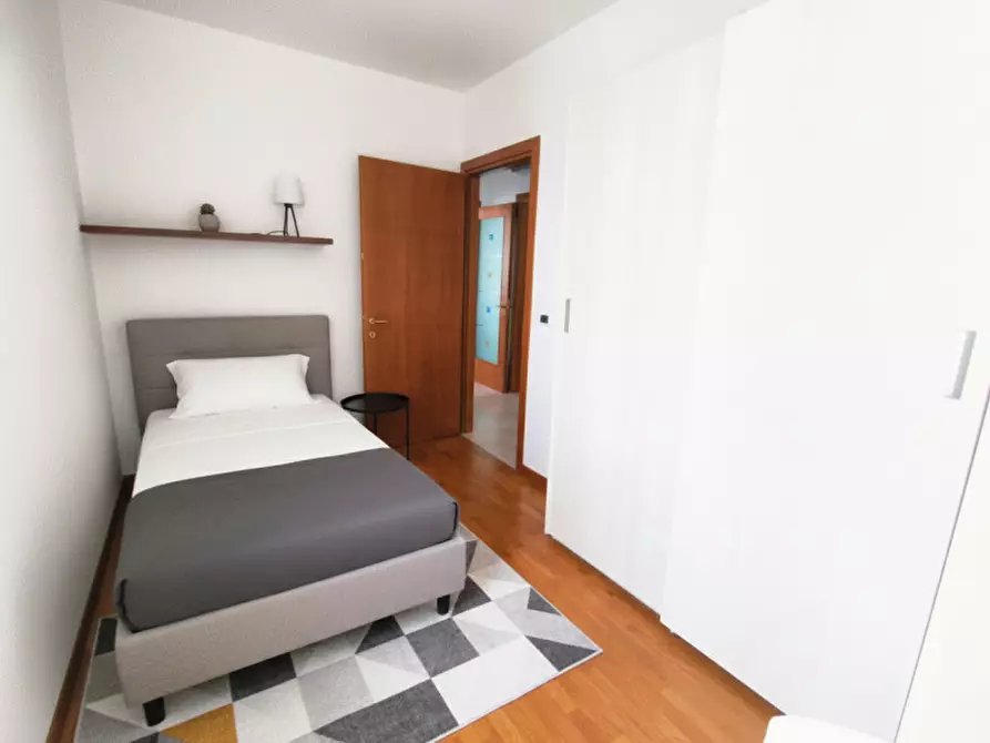 Immagine 30 di Appartamento in vendita  in via Montegrotto a Abano Terme