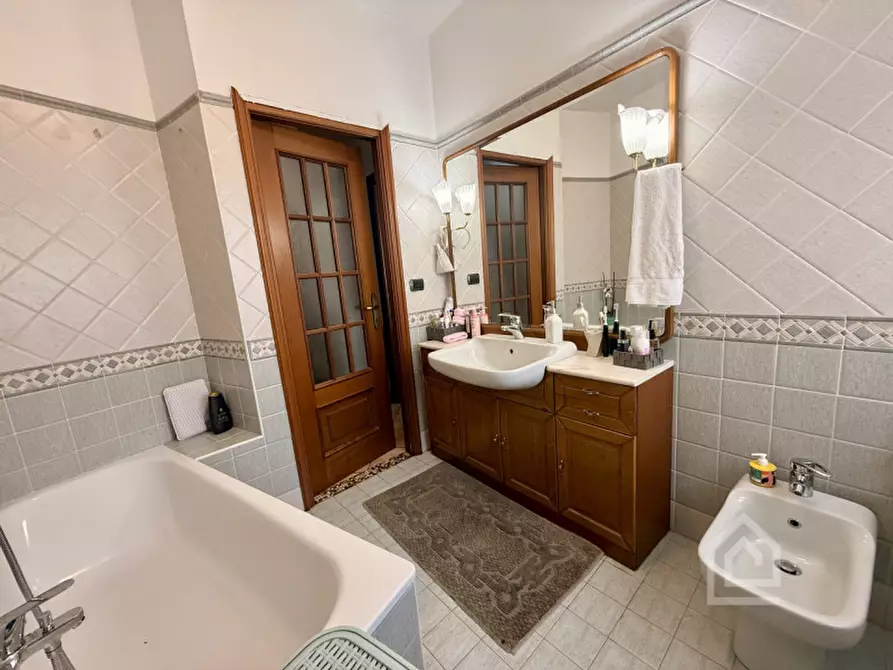 Immagine 26 di Villetta a schiera in vendita  in via Pescatori 117 a San Mauro Torinese