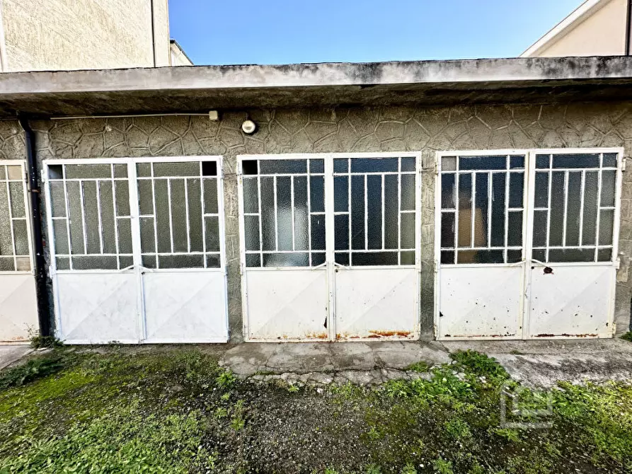 Immagine 3 di Garage in vendita  in Via Palestro 2 a San Mauro Torinese