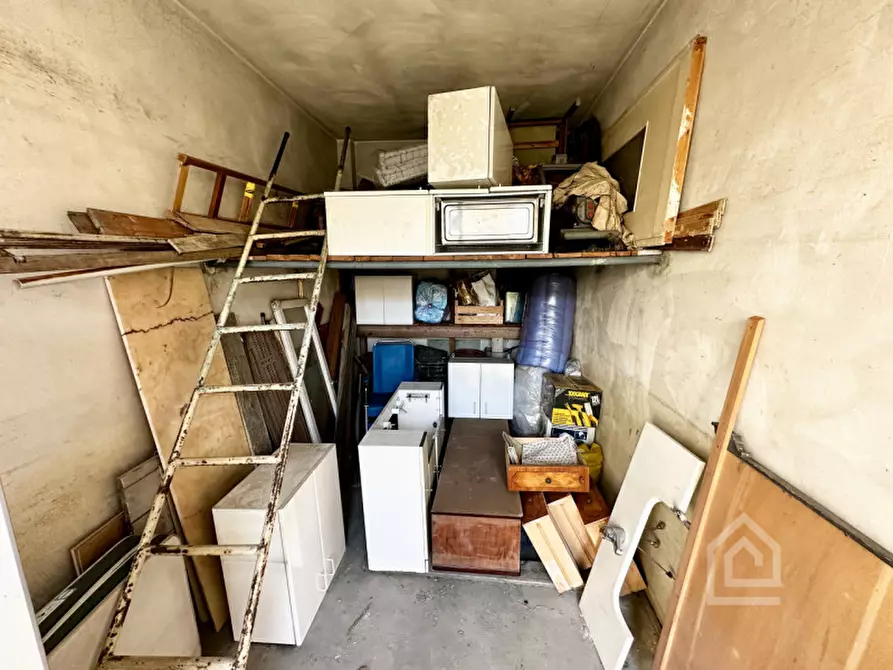 Immagine 10 di Garage in vendita  in Via Palestro 2 a San Mauro Torinese