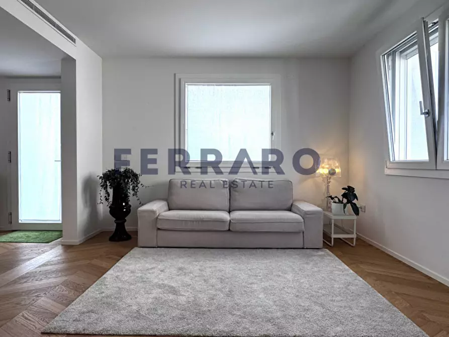 Immagine 6 di Casa indipendente in vendita  in Via Tripolitania a Treviso