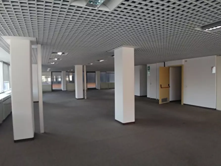 Immagine 6 di Ufficio in affitto  in VIA OLGIA a Segrate