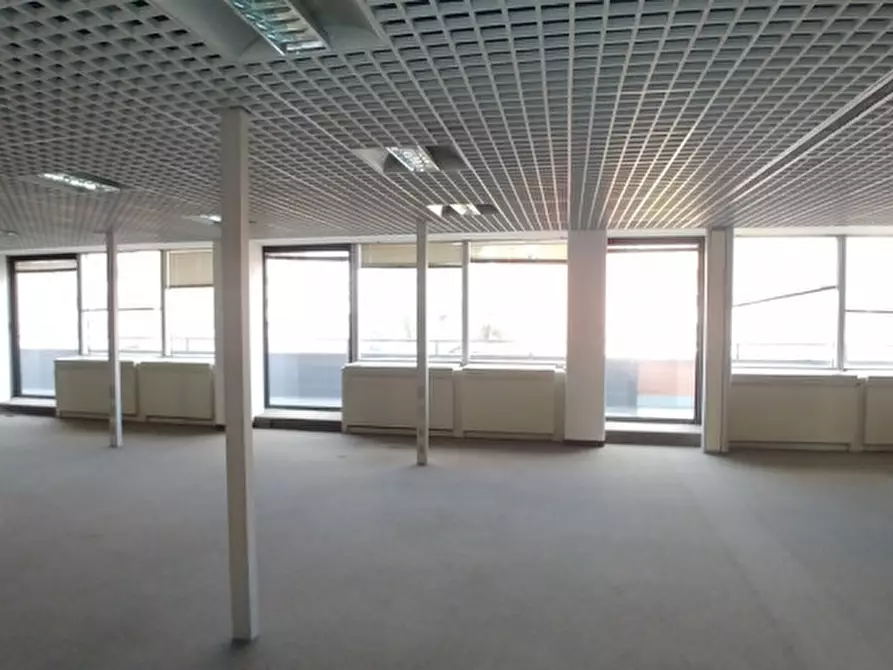 Immagine 12 di Ufficio in affitto  in VIA OLGIA a Segrate