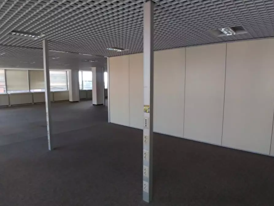 Immagine 17 di Ufficio in affitto  in VIA OLGIA a Segrate