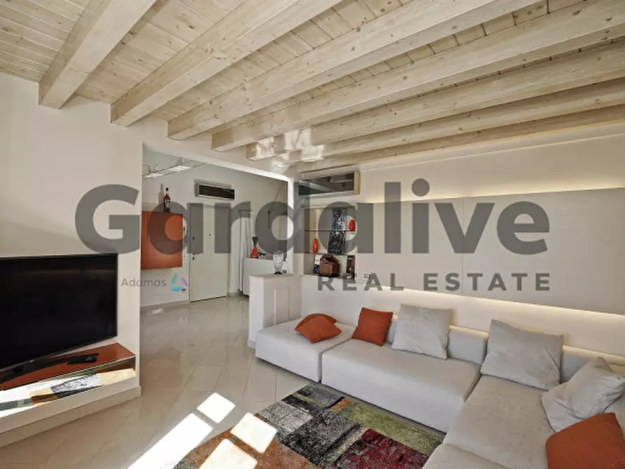 Immagine 9 di Appartamento in vendita  in Via Ponticello, 68 a Manerba Del Garda
