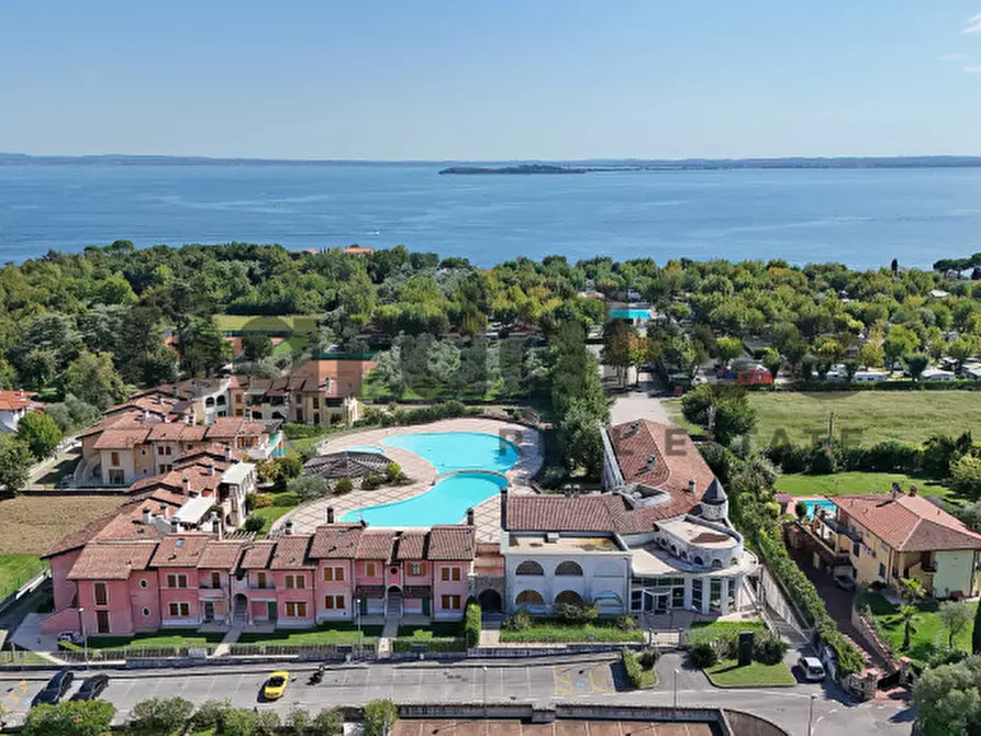 Immagine 21 di Appartamento in vendita  in Via Ponticello, 68 a Manerba Del Garda