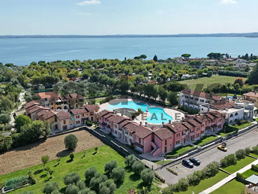 Immagine 25 di Appartamento in vendita  in Via Ponticello, 68 a Manerba Del Garda