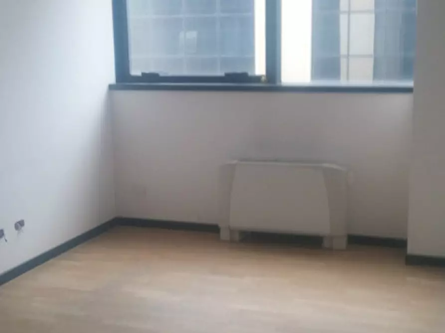 Immagine 4 di Ufficio in affitto  in VIA CANTORE GEN. a Sesto San Giovanni