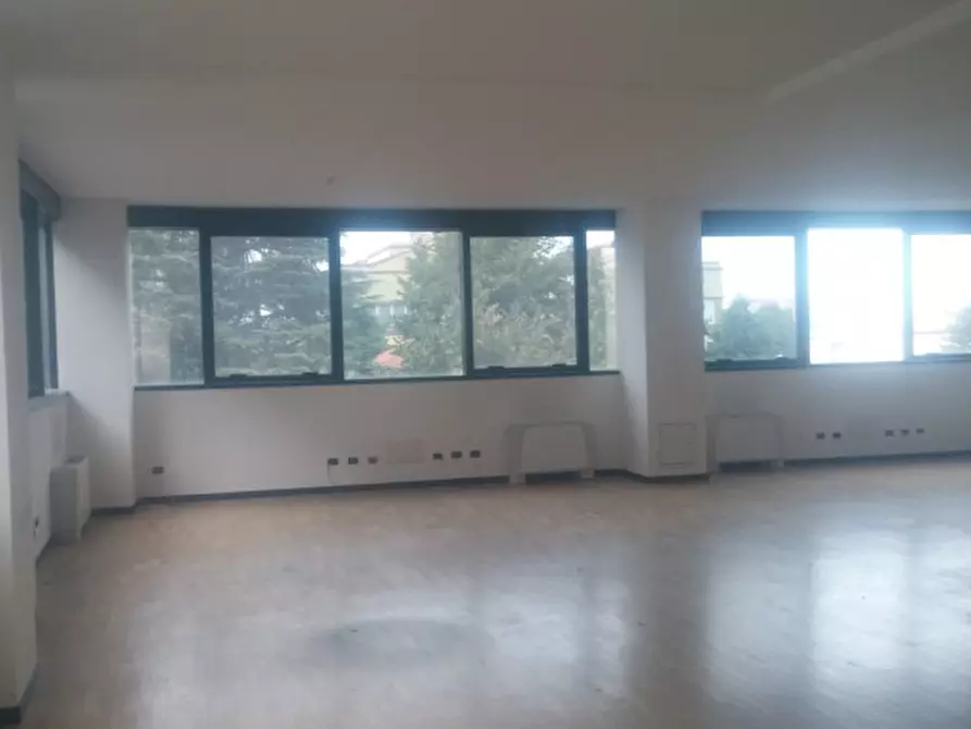 Immagine 10 di Ufficio in affitto  in VIA CANTORE GEN. a Sesto San Giovanni