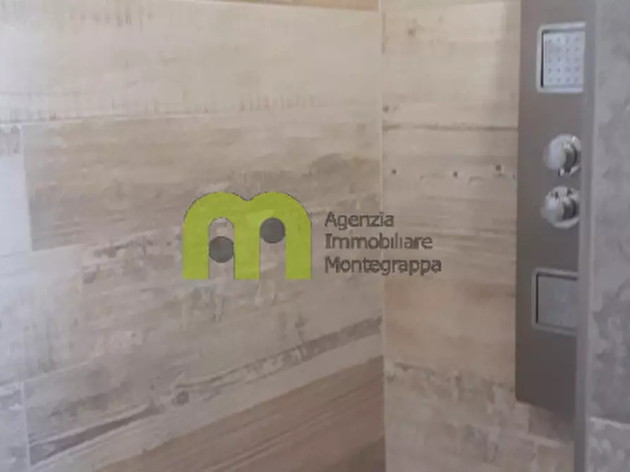 Immagine 4 di Attico in vendita  in Via Della Cerva a Castelfranco Veneto