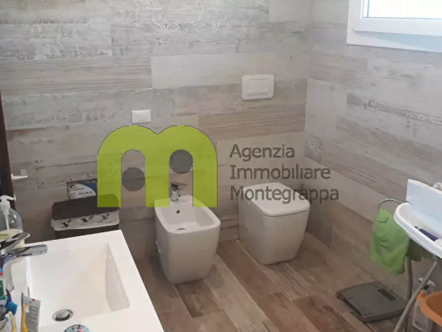 Immagine 8 di Attico in vendita  in Via Della Cerva a Castelfranco Veneto