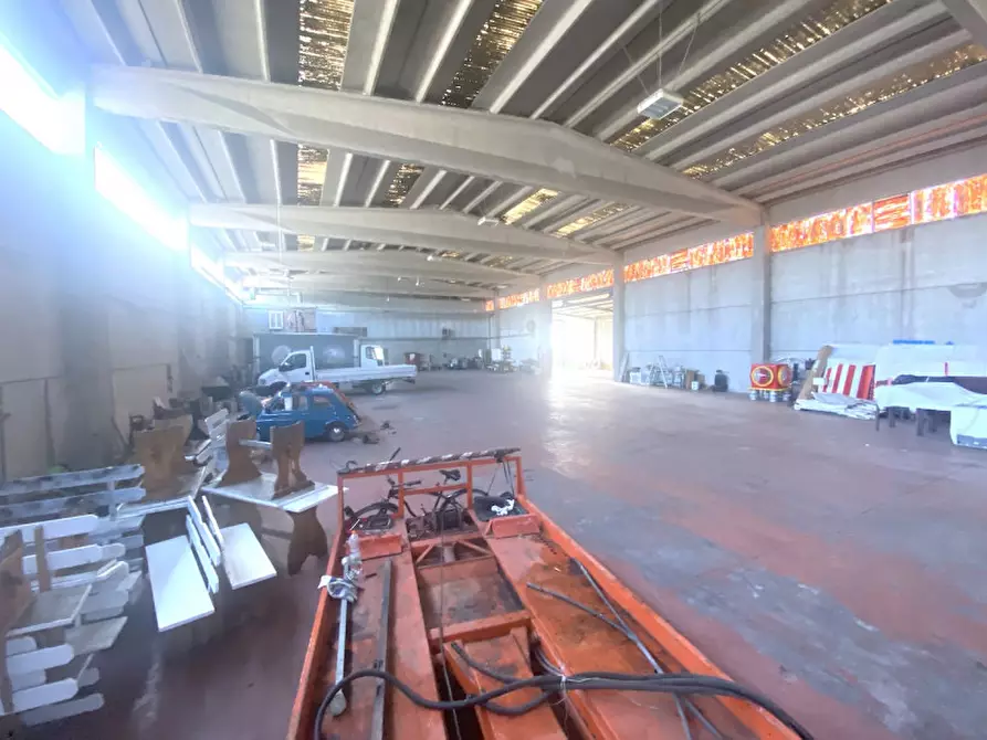 Immagine 5 di Capannone industriale in affitto  in VIA ROMEA SUD 70 a Cervia