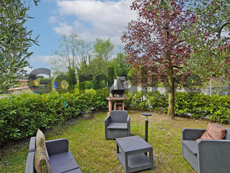 Immagine 21 di Appartamento in vendita  a Soiano Del Lago