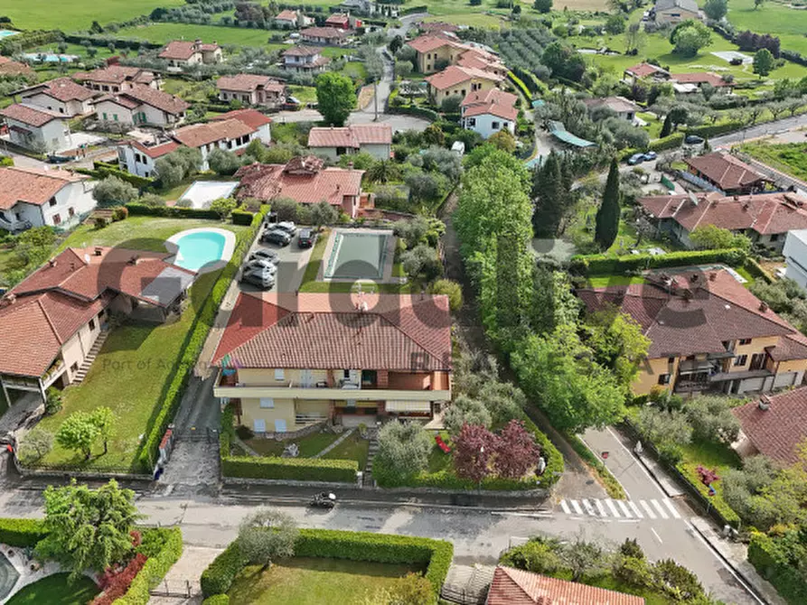 Immagine 30 di Appartamento in vendita  a Soiano Del Lago