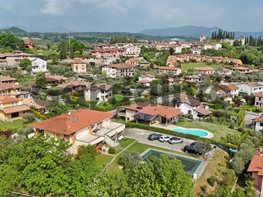 Immagine 37 di Appartamento in vendita  a Soiano Del Lago