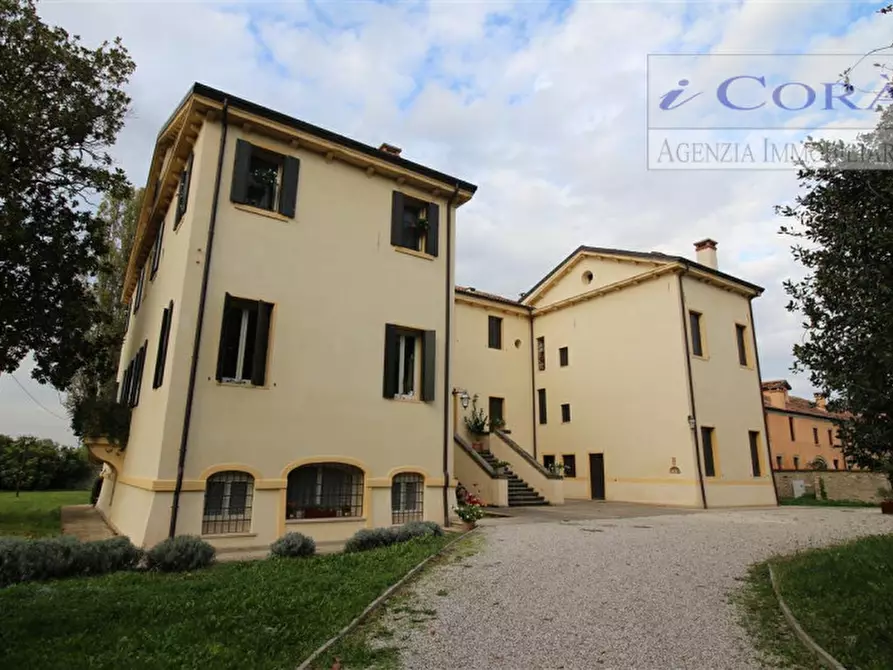 Immagine 1 di Appartamento in affitto  a Cervarese Santa Croce