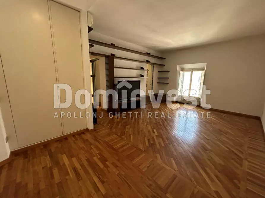 Immagine 1 di Appartamento in vendita  in Corso D'Italia a Roma