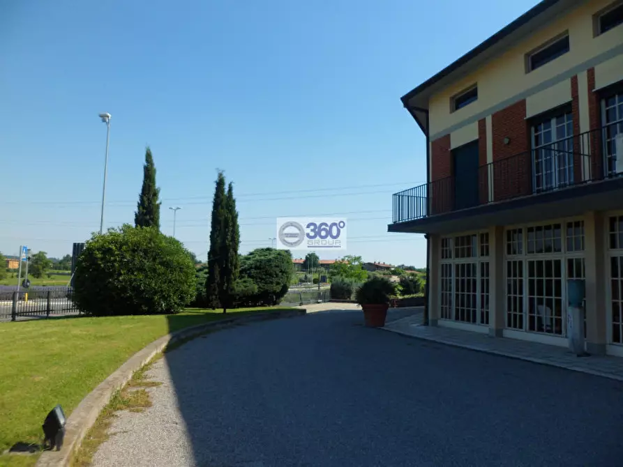 Immagine 4 di Casa indipendente in vendita  in Via Tito Speri a Corte Franca