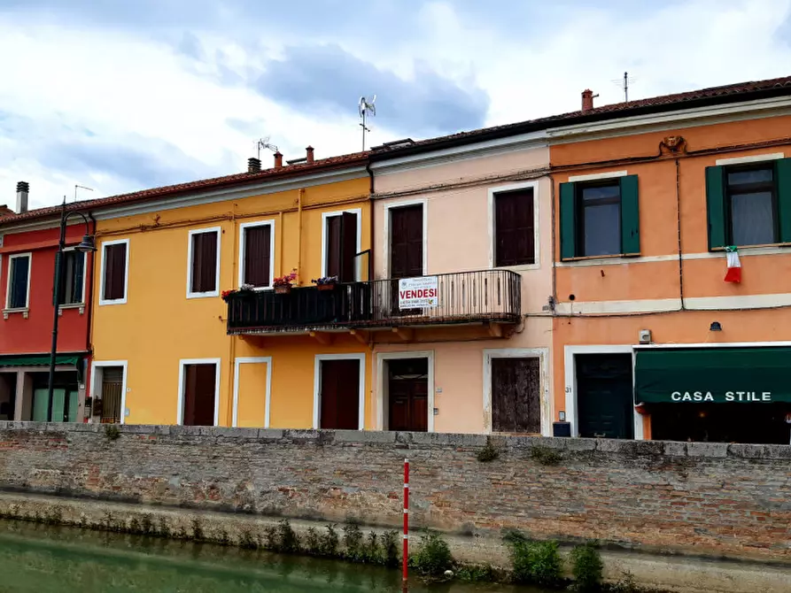 Immagine 1 di Villetta a schiera in vendita  in Via Terme 12 a Battaglia Terme