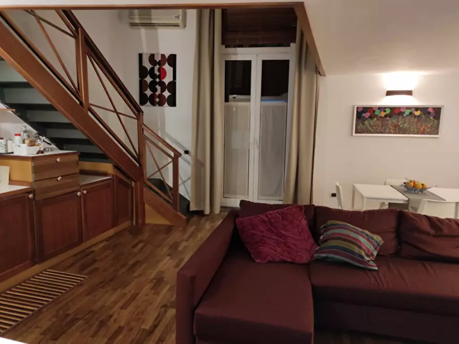 Immagine 3 di Appartamento in affitto  in CORSO VITTORIO EMANUELE 205 a Napoli