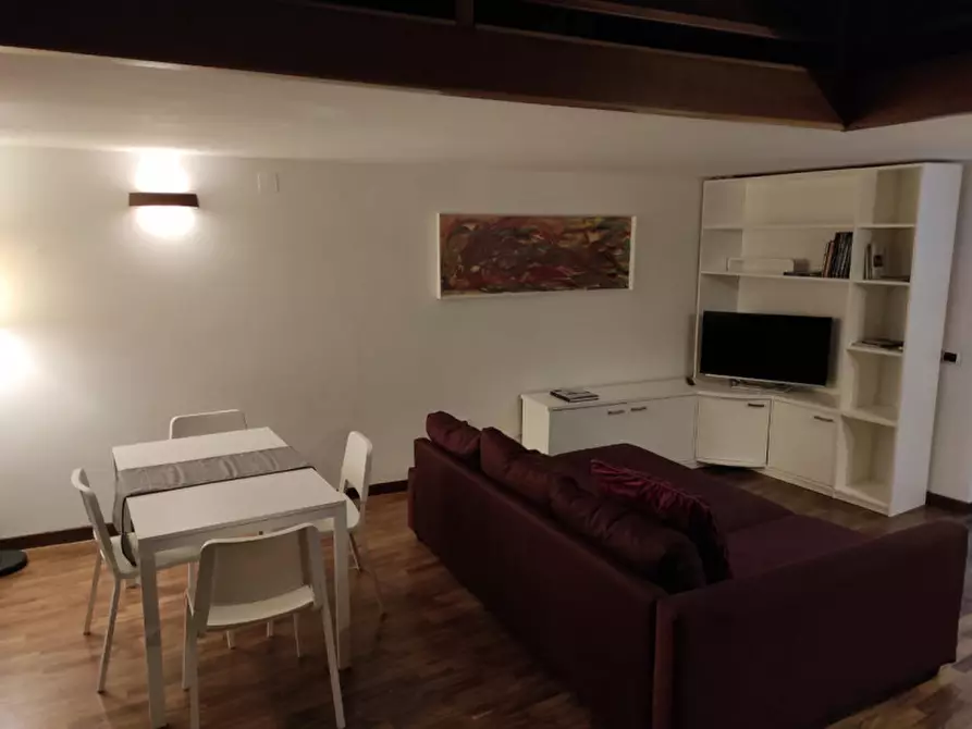 Immagine 10 di Appartamento in affitto  in CORSO VITTORIO EMANUELE 205 a Napoli