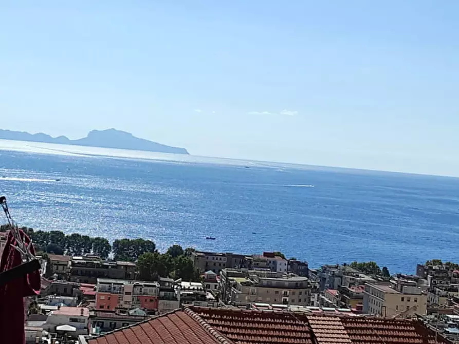Immagine 12 di Appartamento in affitto  in CORSO VITTORIO EMANUELE 205 a Napoli
