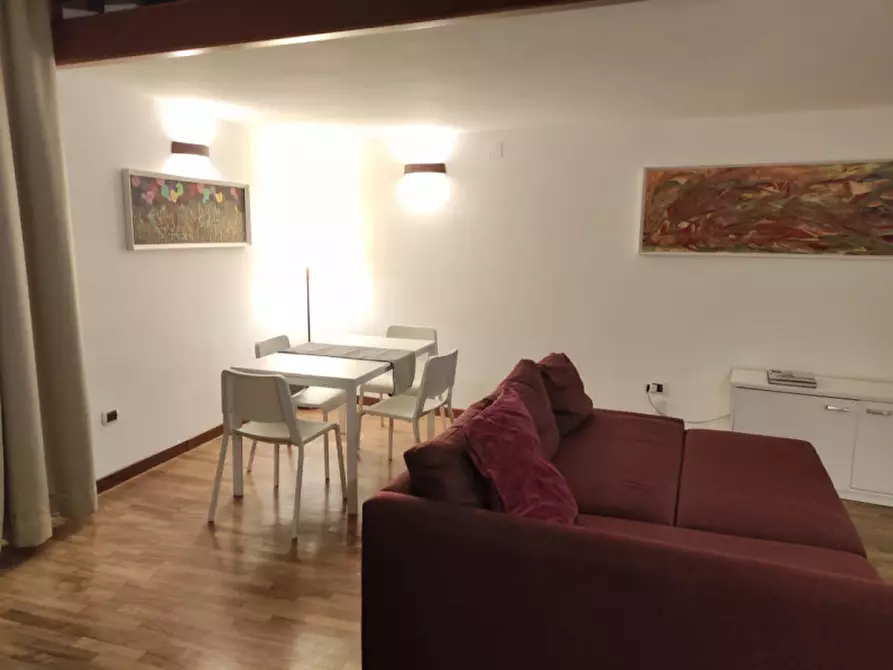 Immagine 26 di Appartamento in affitto  in CORSO VITTORIO EMANUELE 205 a Napoli