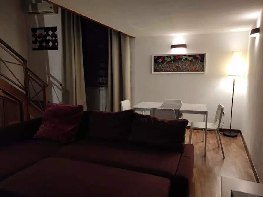 Immagine 28 di Appartamento in affitto  in CORSO VITTORIO EMANUELE 205 a Napoli