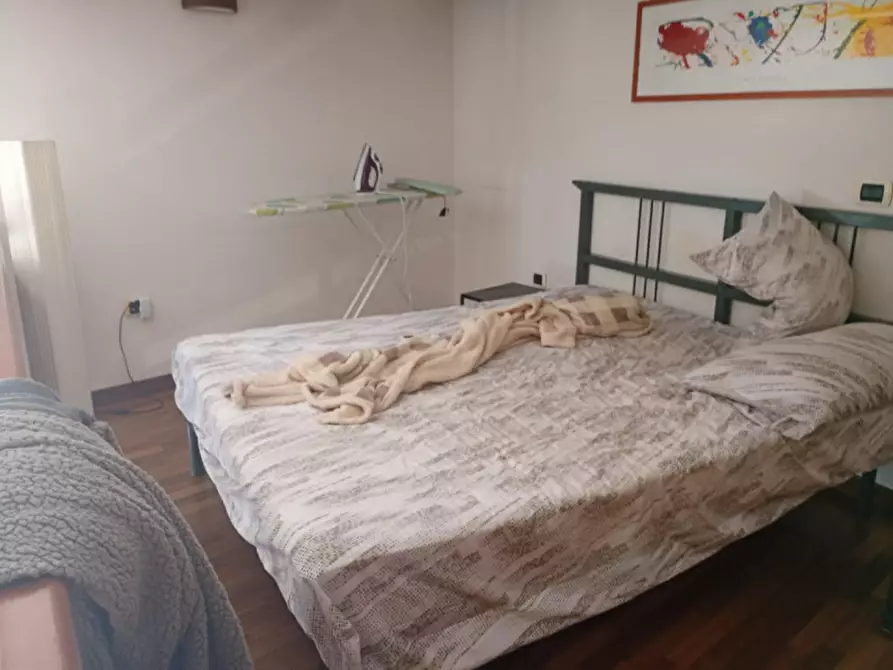 Immagine 39 di Appartamento in affitto  in CORSO VITTORIO EMANUELE 205 a Napoli