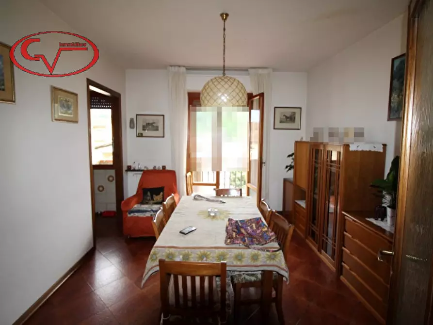 Immagine 1 di Appartamento in vendita  in via po a Montevarchi