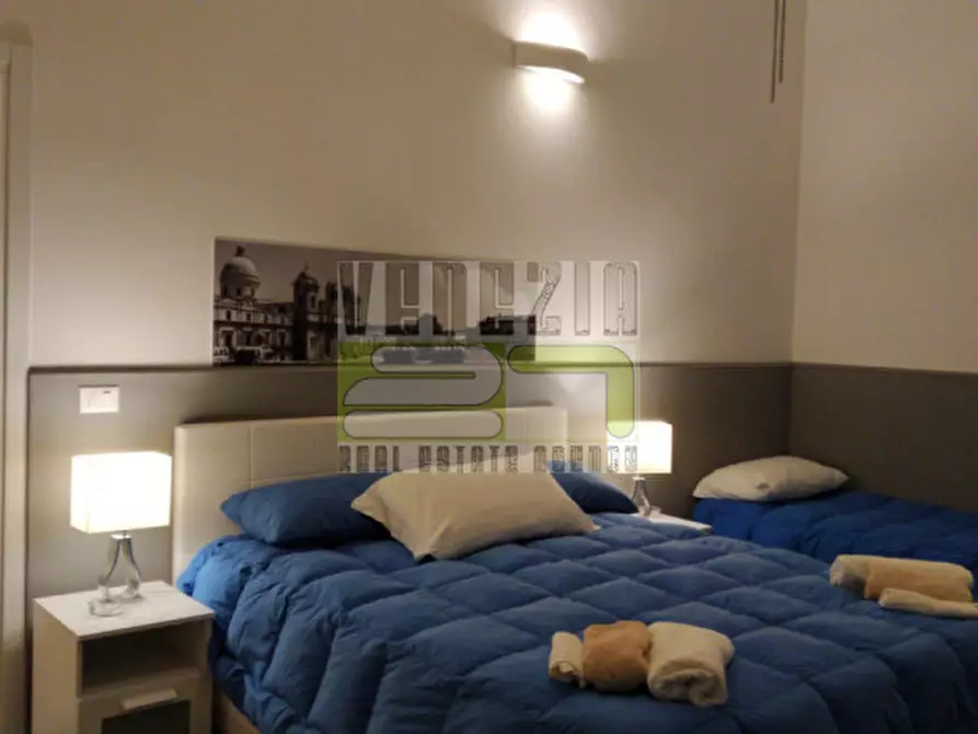 Immagine 5 di Bed & Breakfast in vendita  a Noto