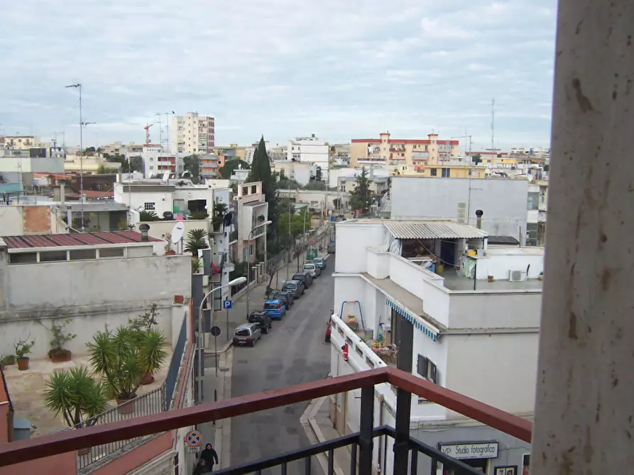 Immagine 3 di Garage in vendita  in VIA XX SETTEMBRE a Modugno