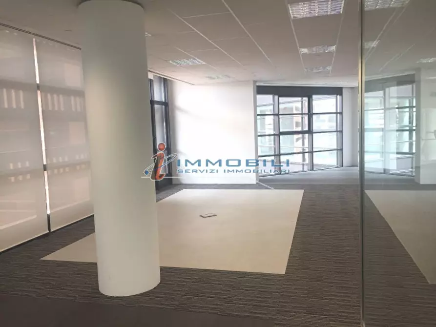 Immagine 4 di Ufficio in affitto  in VIA DI VITTORIO G. a Vimodrone