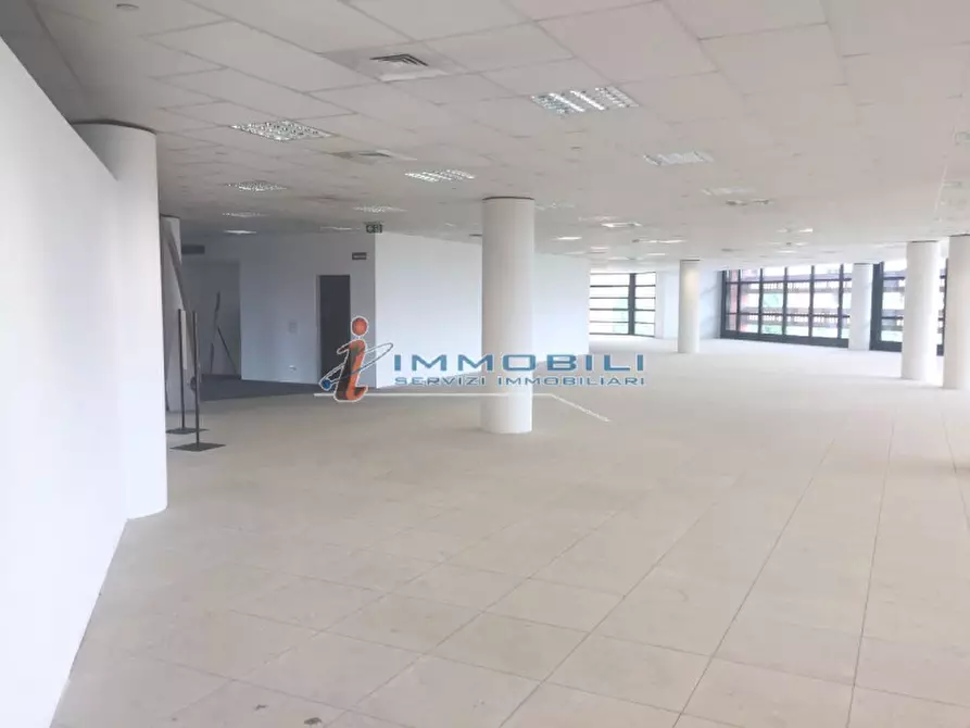 Immagine 7 di Ufficio in affitto  in VIA DI VITTORIO G. a Vimodrone