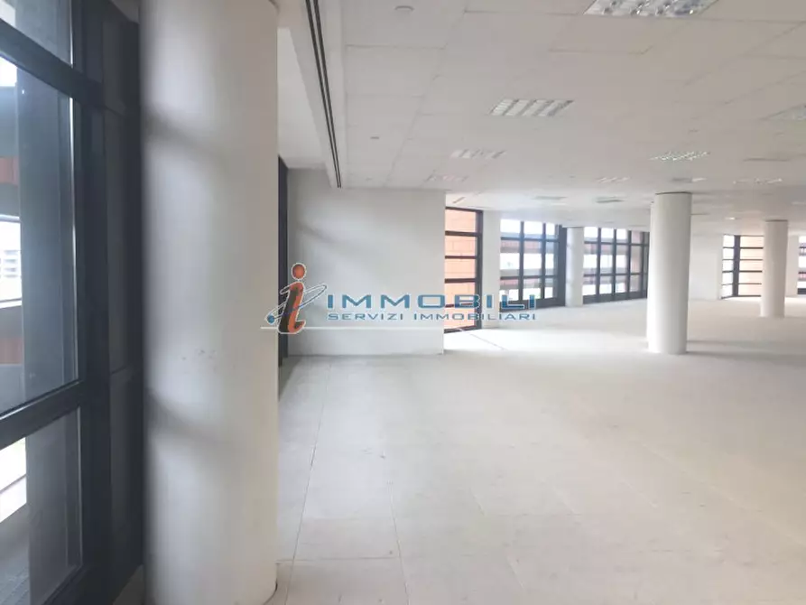 Immagine 21 di Ufficio in affitto  in VIA DI VITTORIO G. a Vimodrone